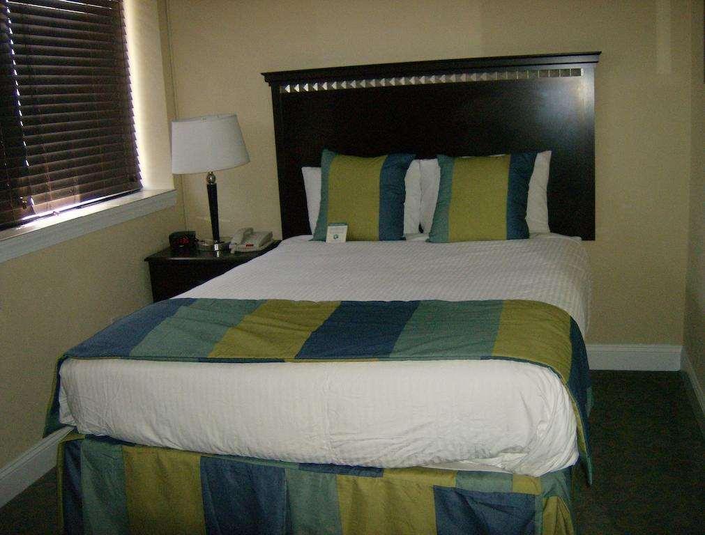 19 Atlantic Hotel Βιρτζίνια Μπιτς Δωμάτιο φωτογραφία